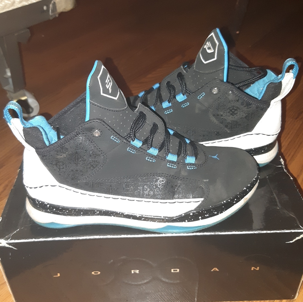 JORDAN CP3.III
